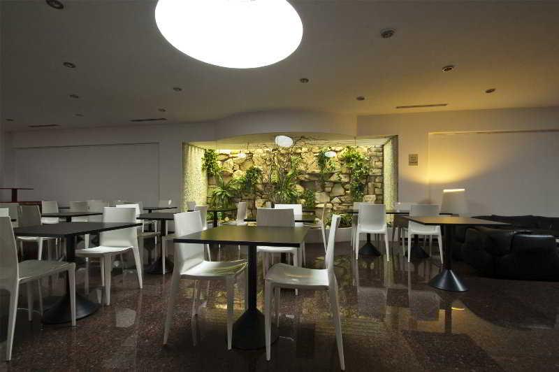 Victor Hotel Bari Restaurant photo
