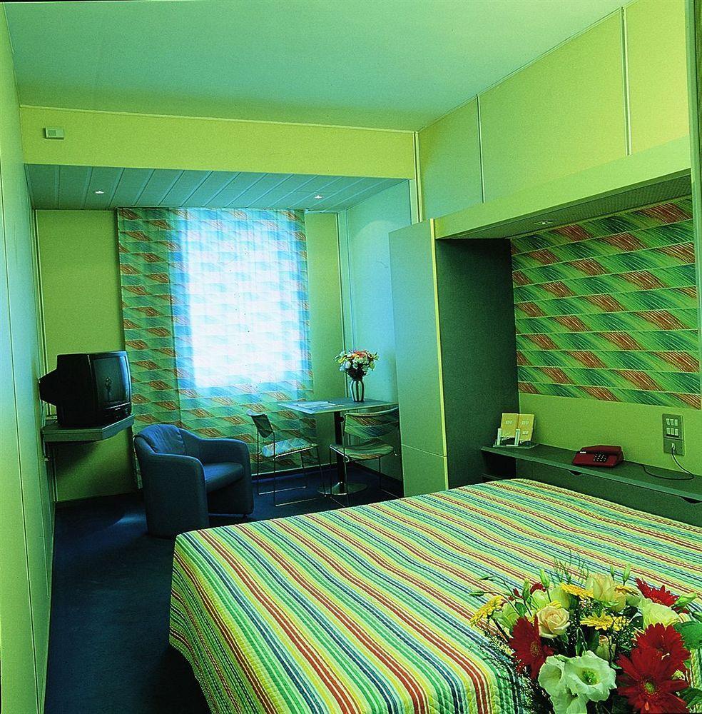 Victor Hotel Bari Room photo